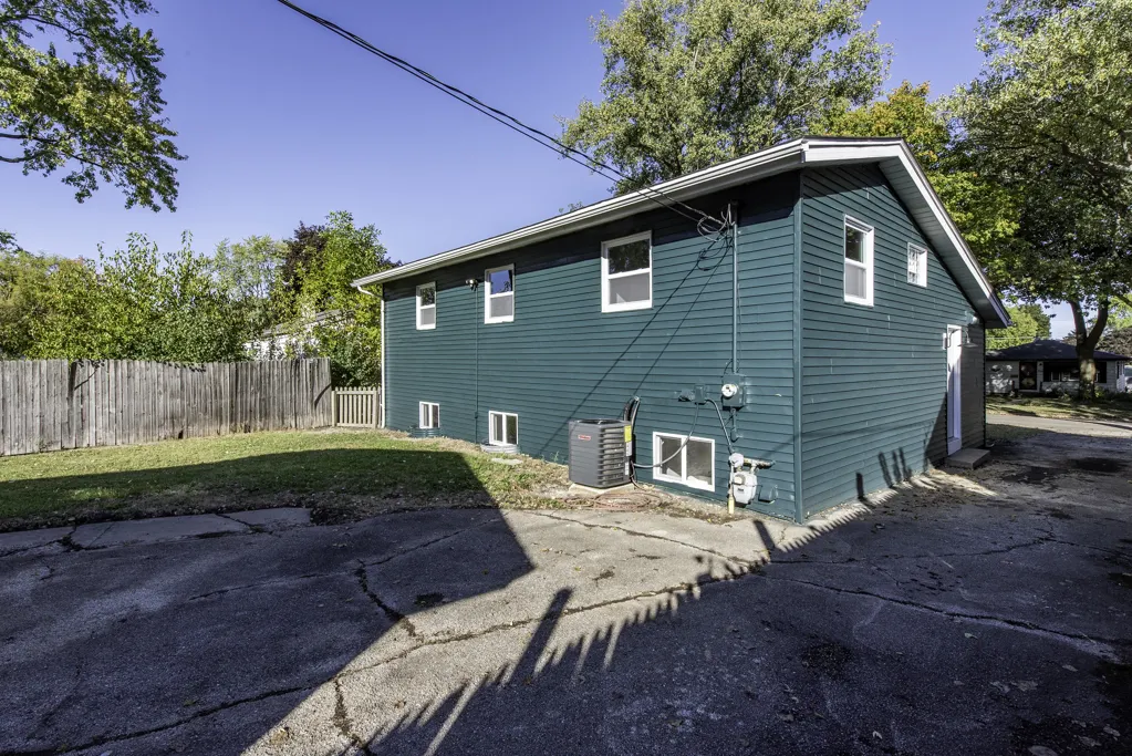 2212 Horeb Avenue IL