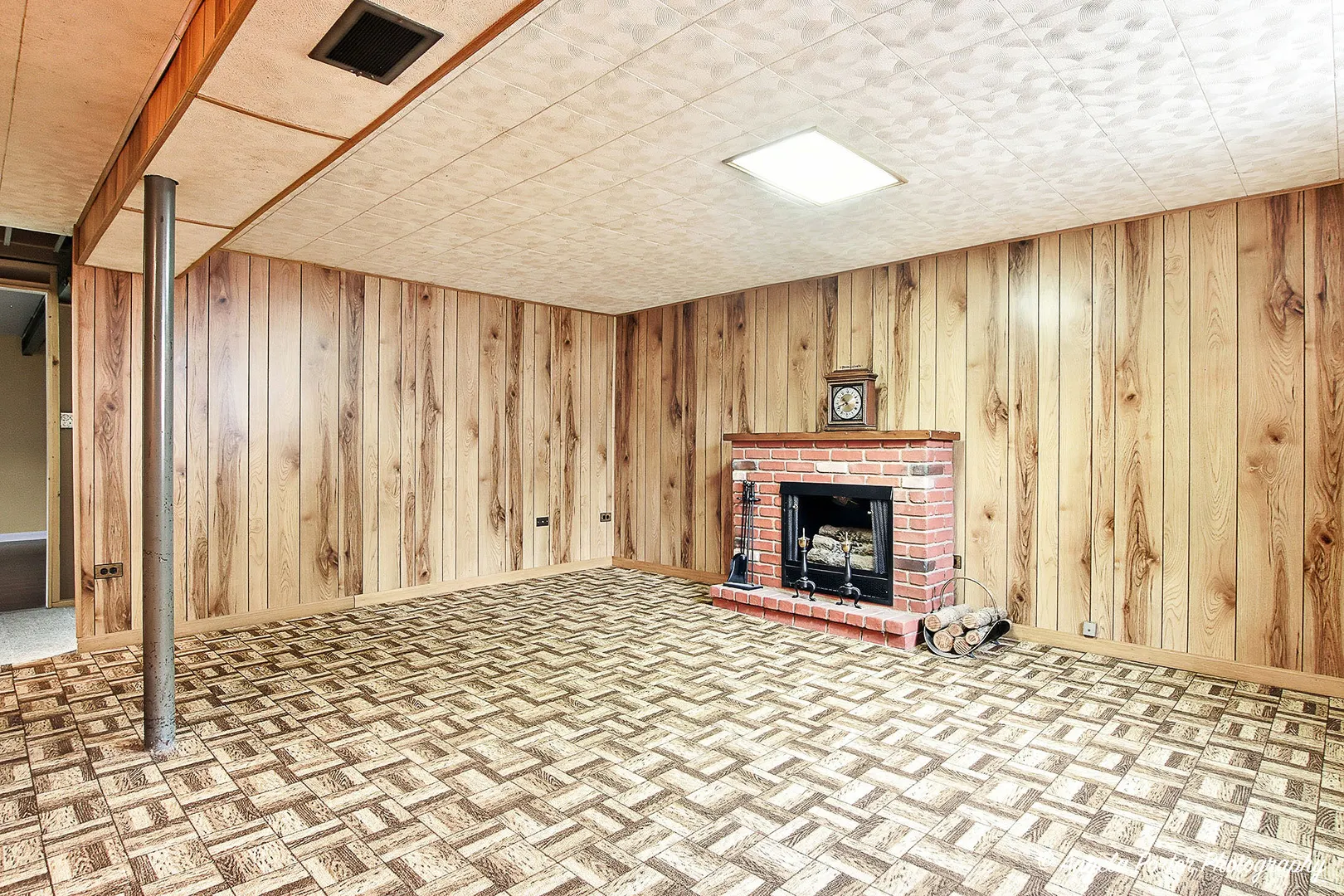453 Willow Road IL
