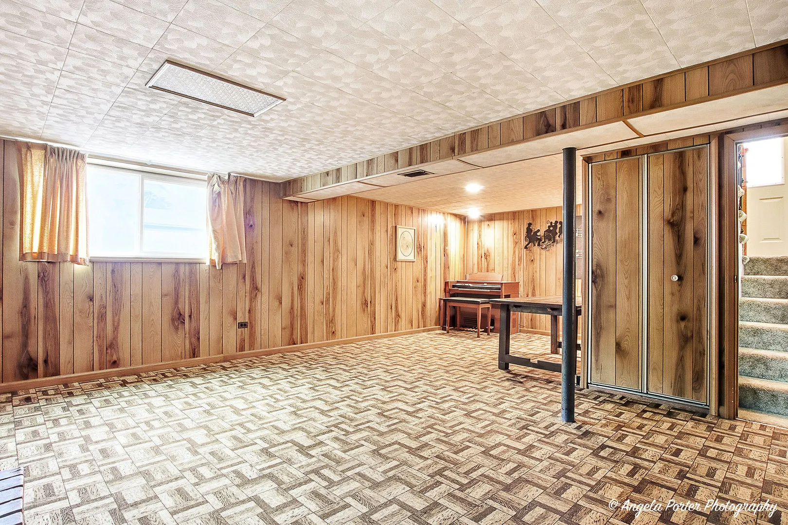 453 Willow Road IL