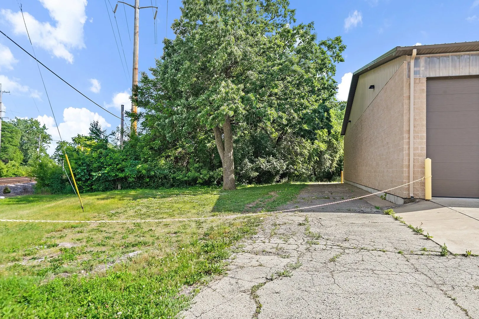303 Elgin Avenue IL