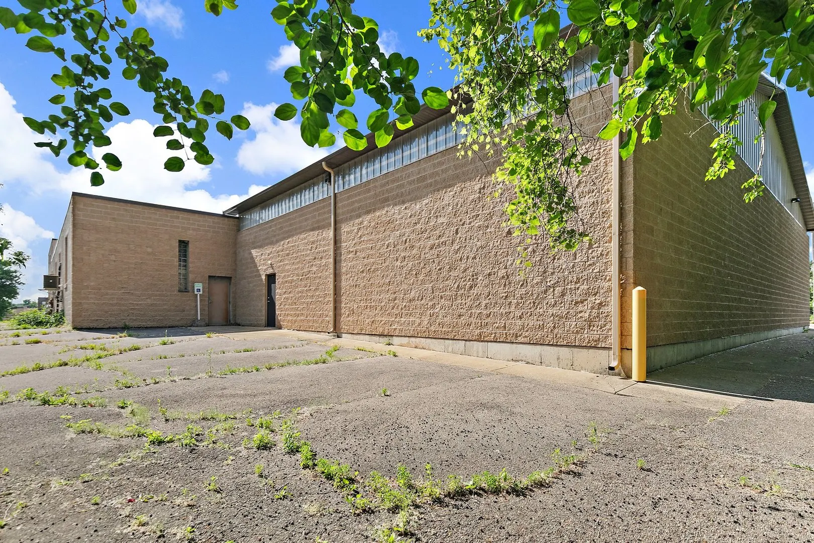 303 Elgin Avenue IL
