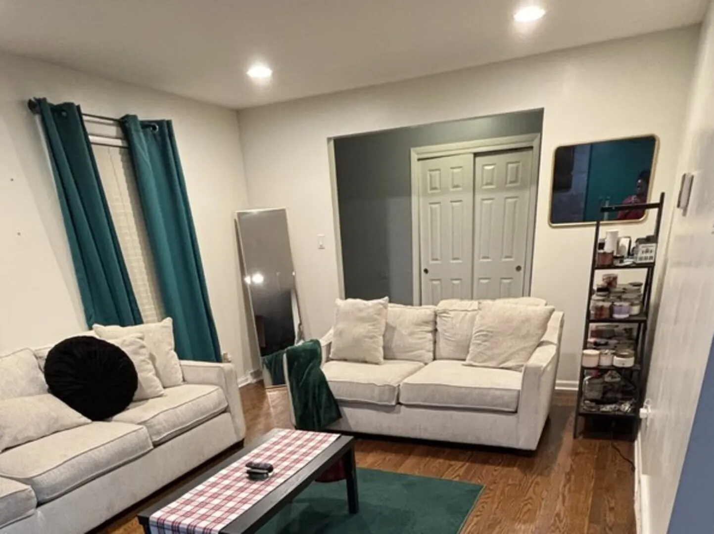 308 S Walnut Street IL