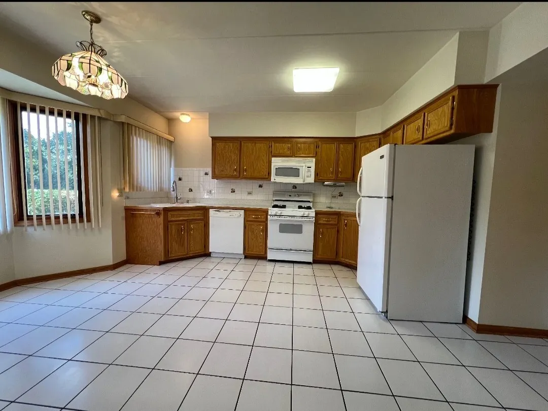 10228 Southwest Highway 1C IL