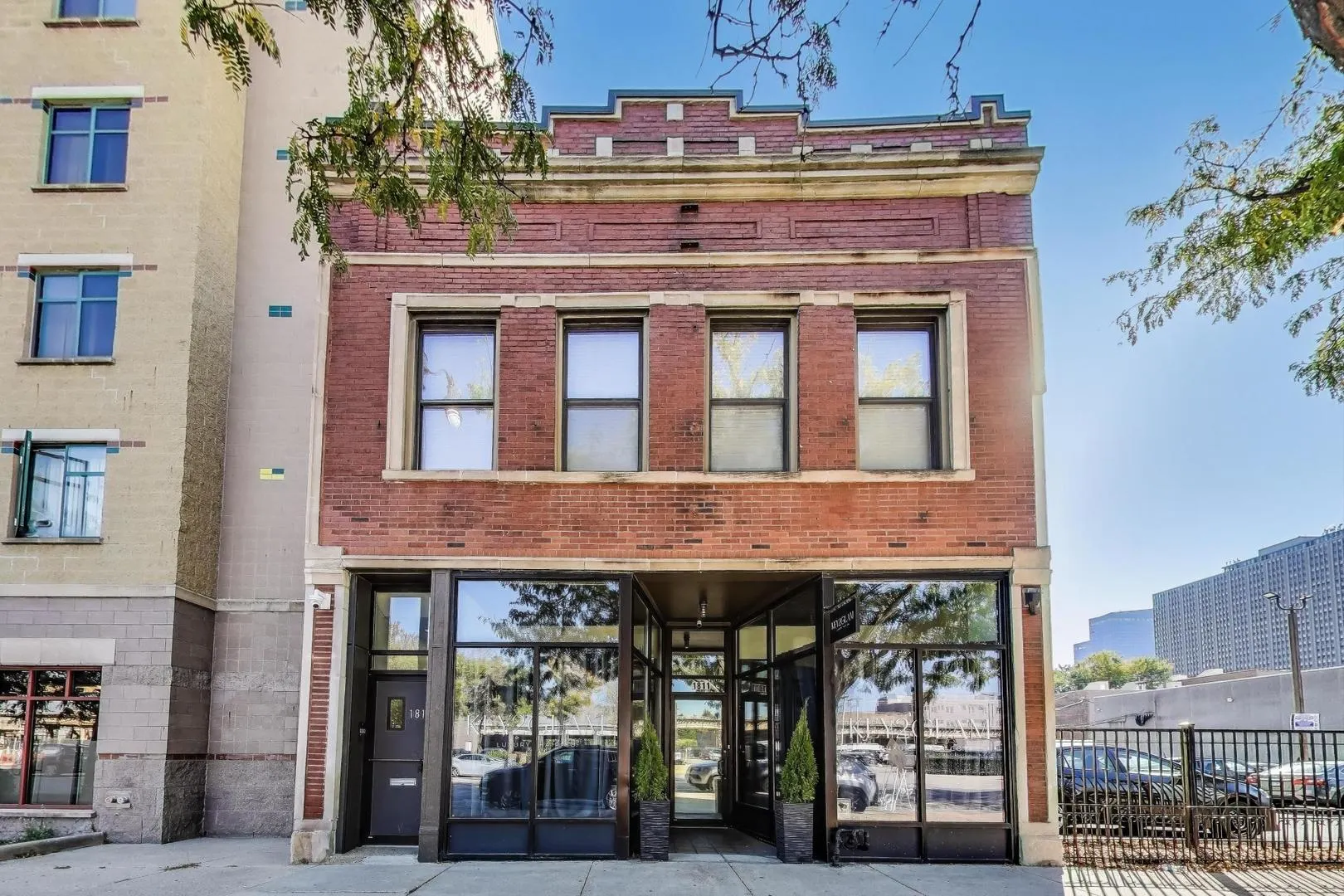 1811 S Wabash Avenue 2 IL
