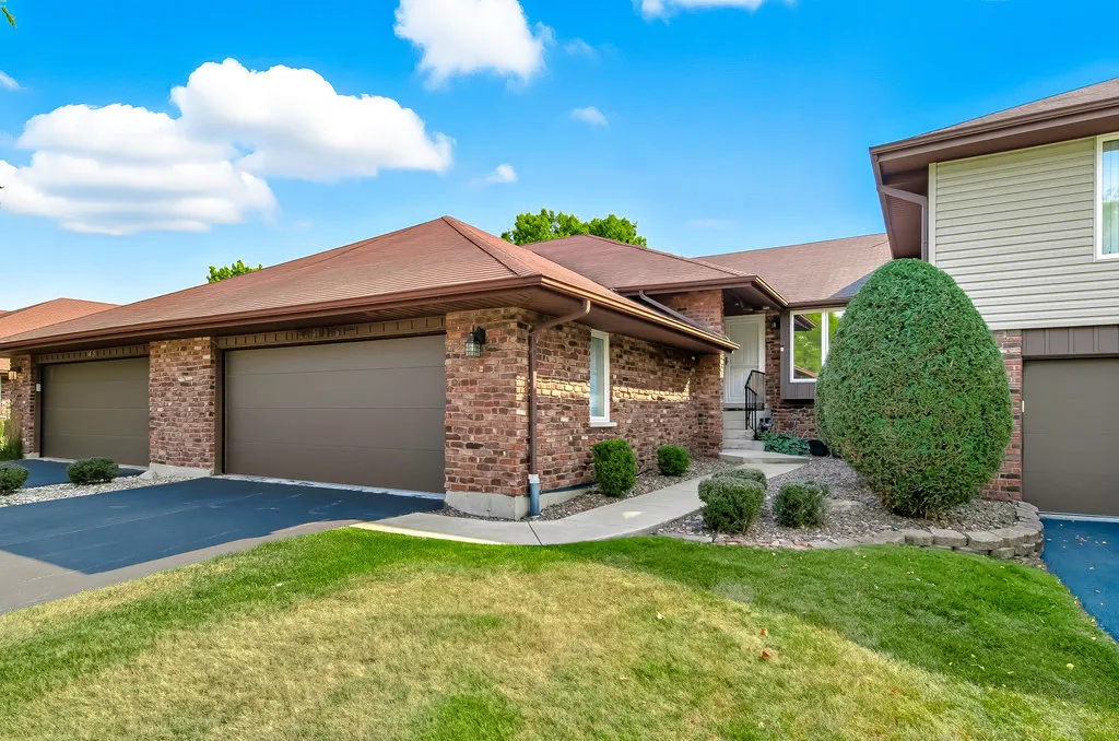 14325 Clearview Drive IL