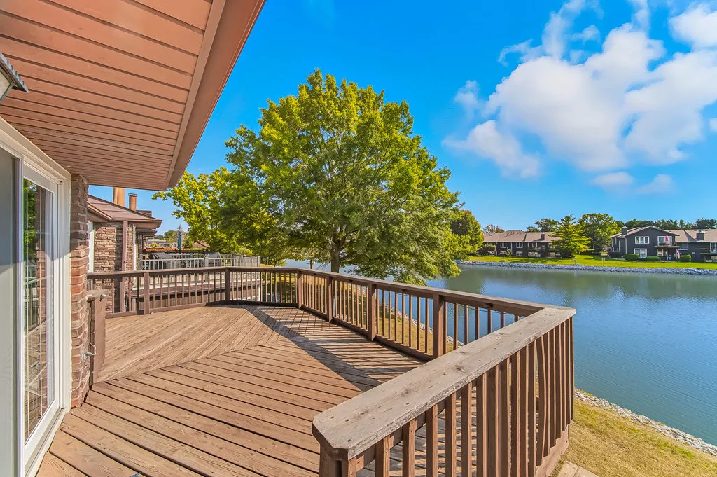 14325 Clearview Drive IL