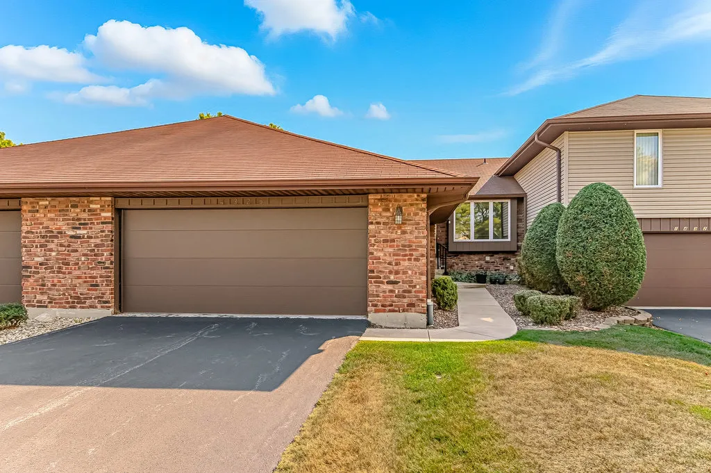 14325 Clearview Drive IL