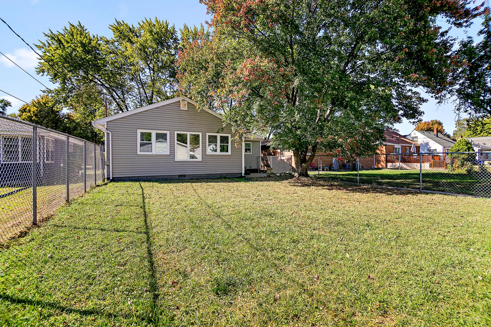 1470 S 5th Avenue IL