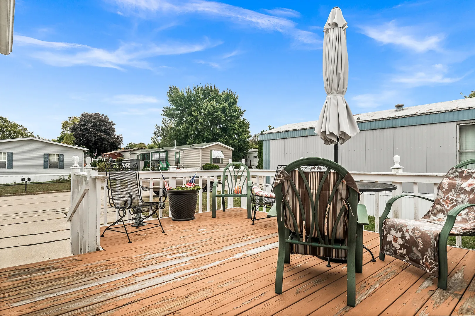 1 Christine Way IL