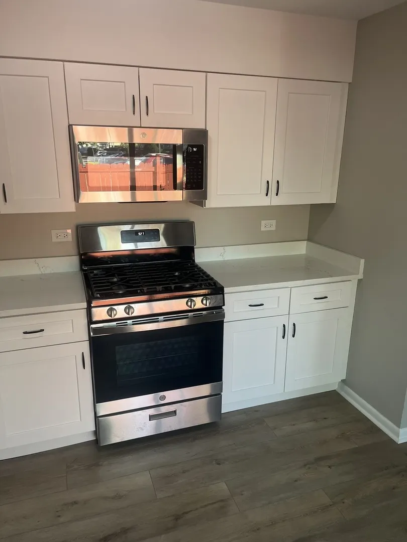 430 Mallview Lane IL