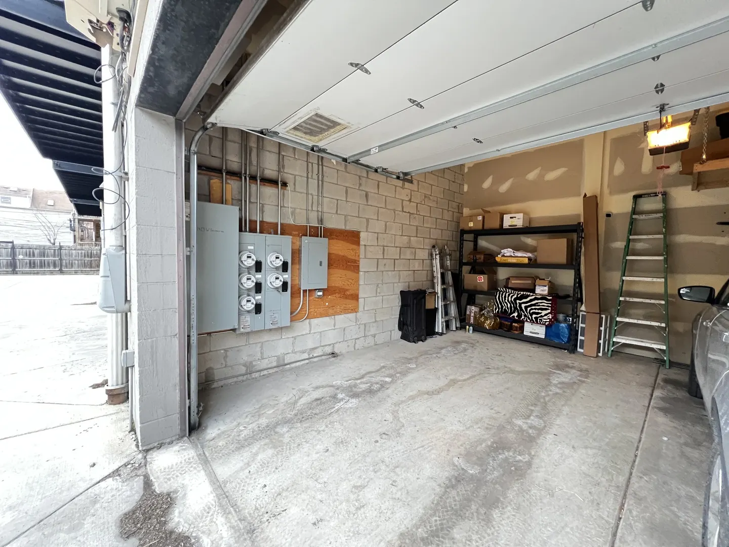 1419 W Belmont Avenue IL