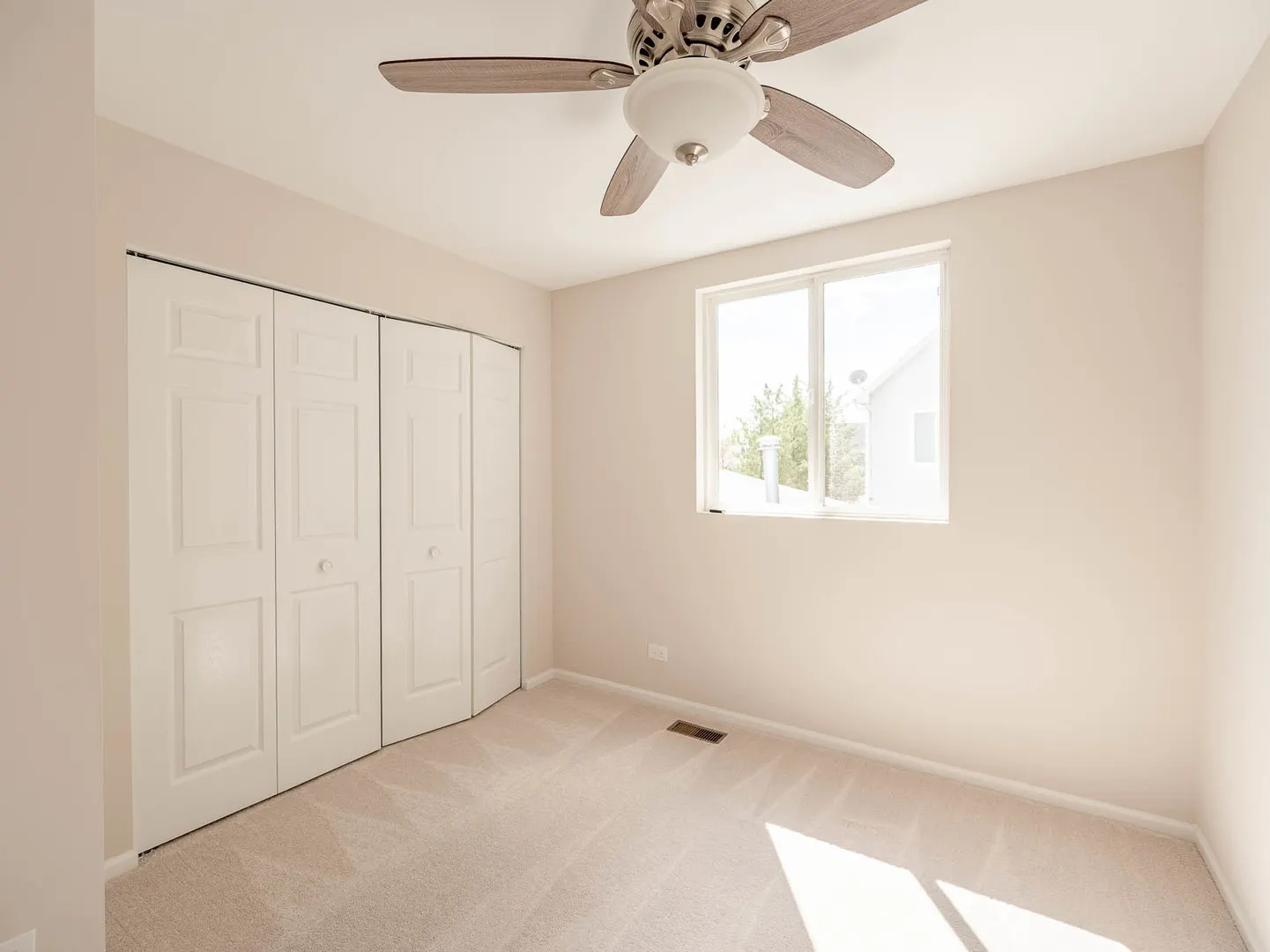 811 Serendipity Drive IL