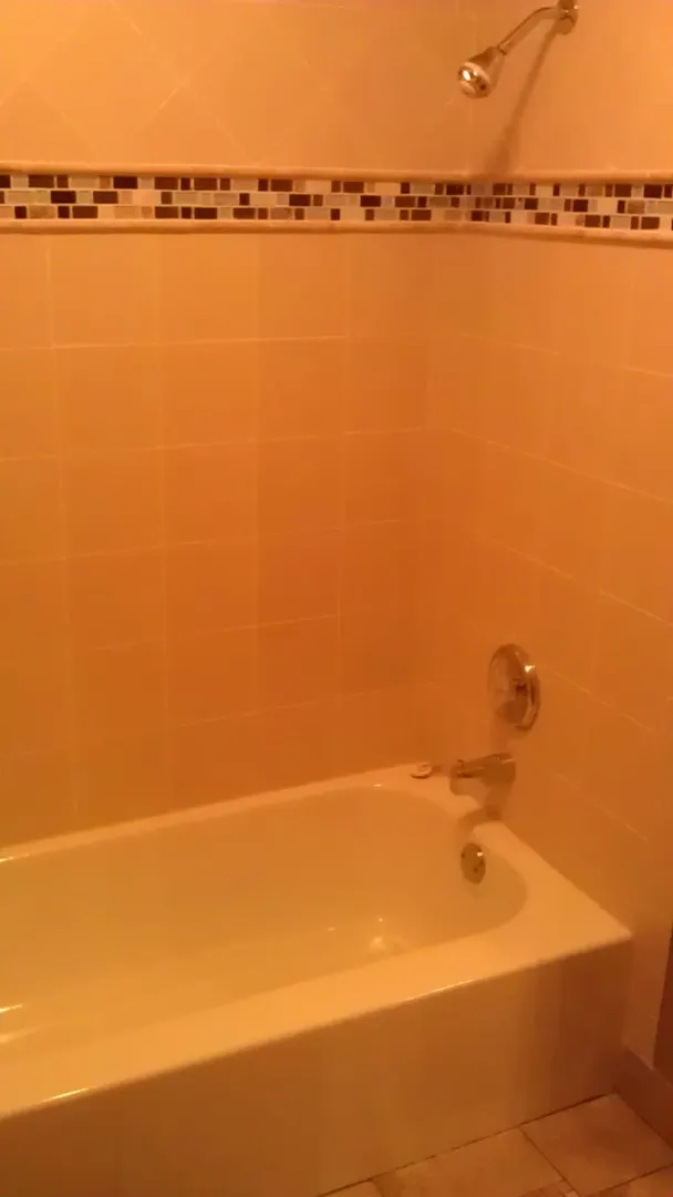 9s020 Lake Drive 10-206 IL
