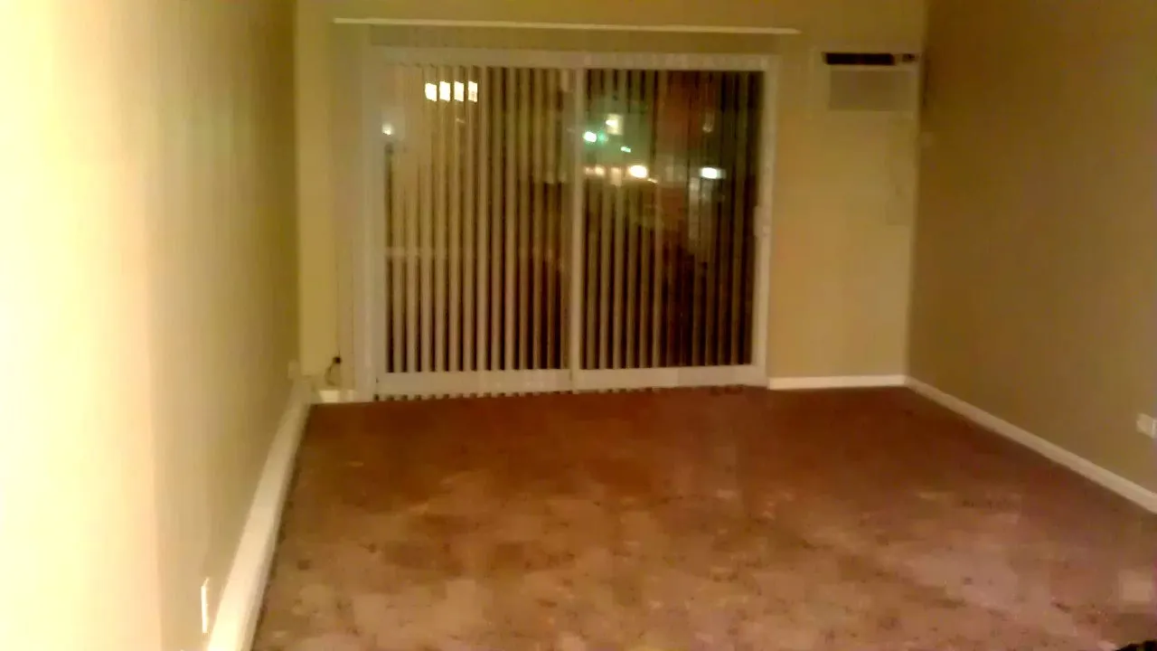 9s020 Lake Drive 10-206 IL