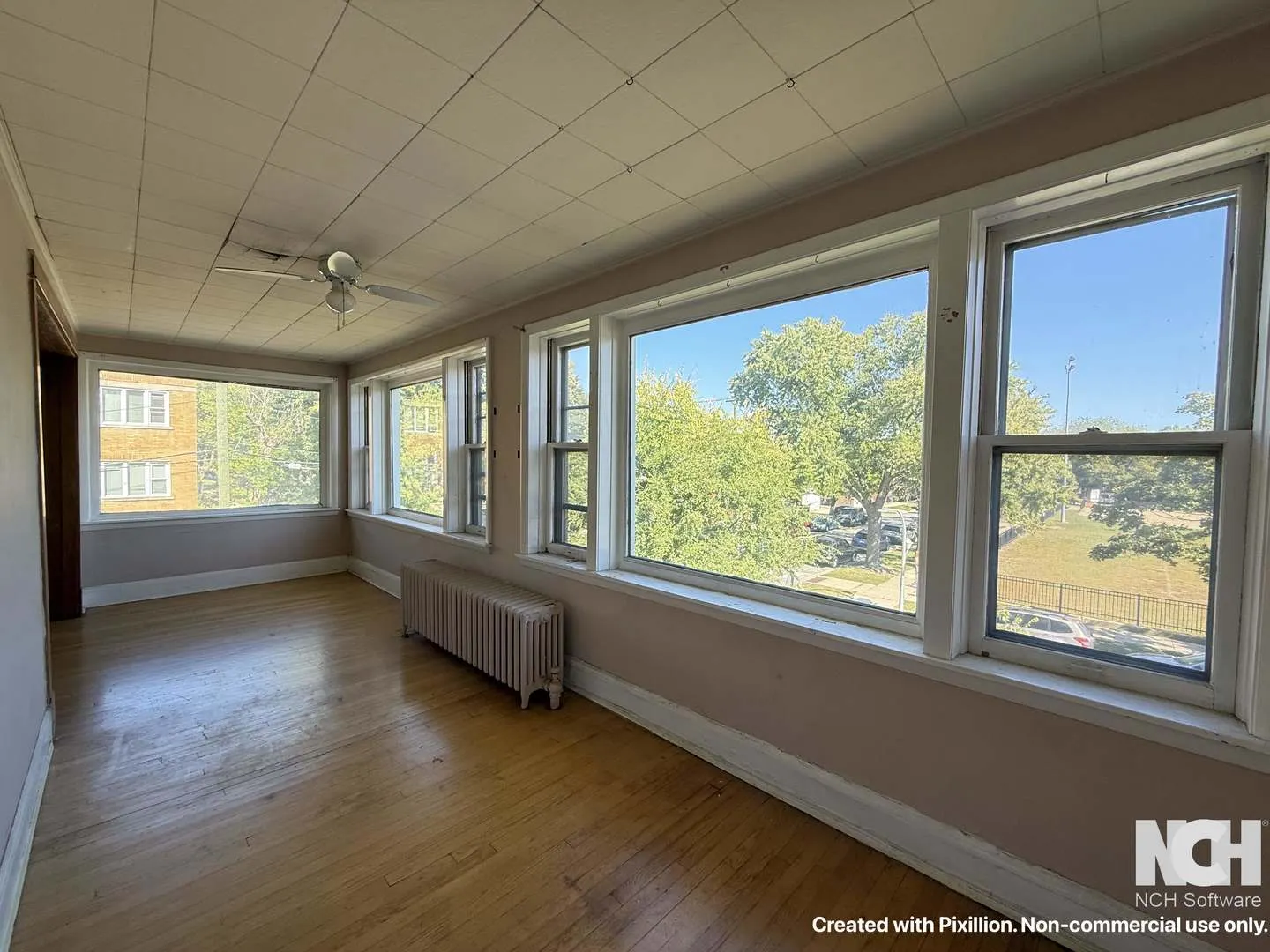 3656 N Central Park Avenue IL
