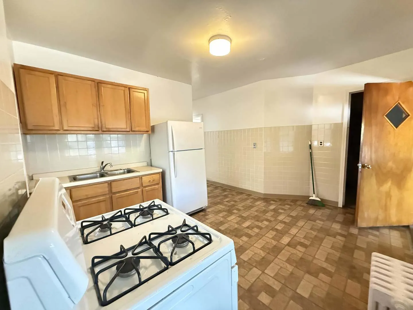 3656 N Central Park Avenue IL
