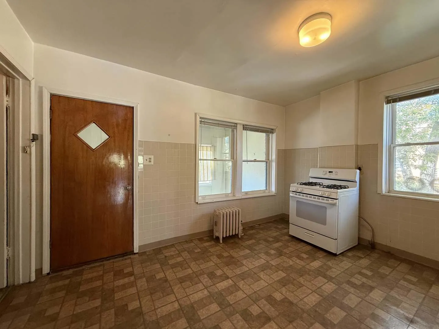 3656 N Central Park Avenue IL