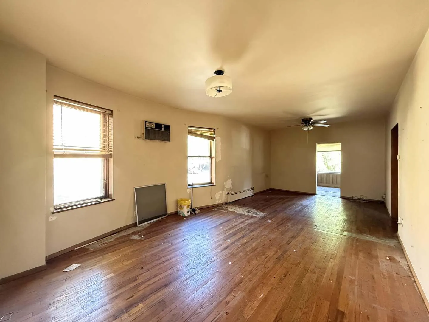 3656 N Central Park Avenue IL