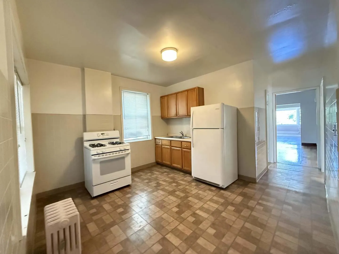 3656 N Central Park Avenue IL