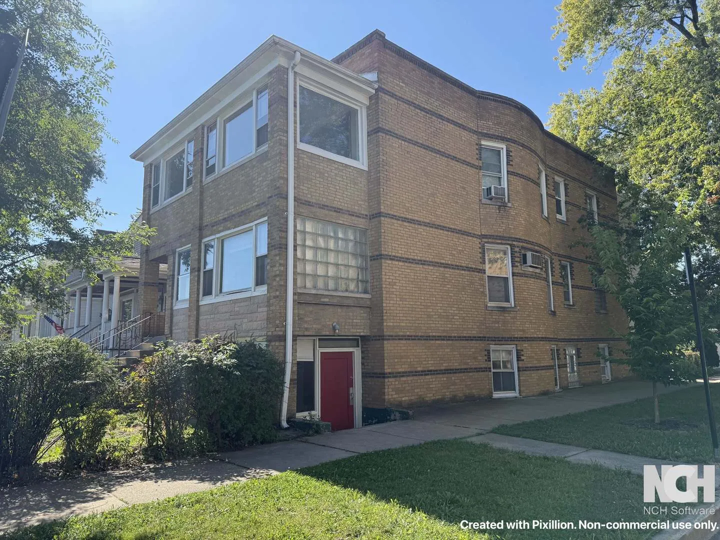 3656 N Central Park Avenue IL