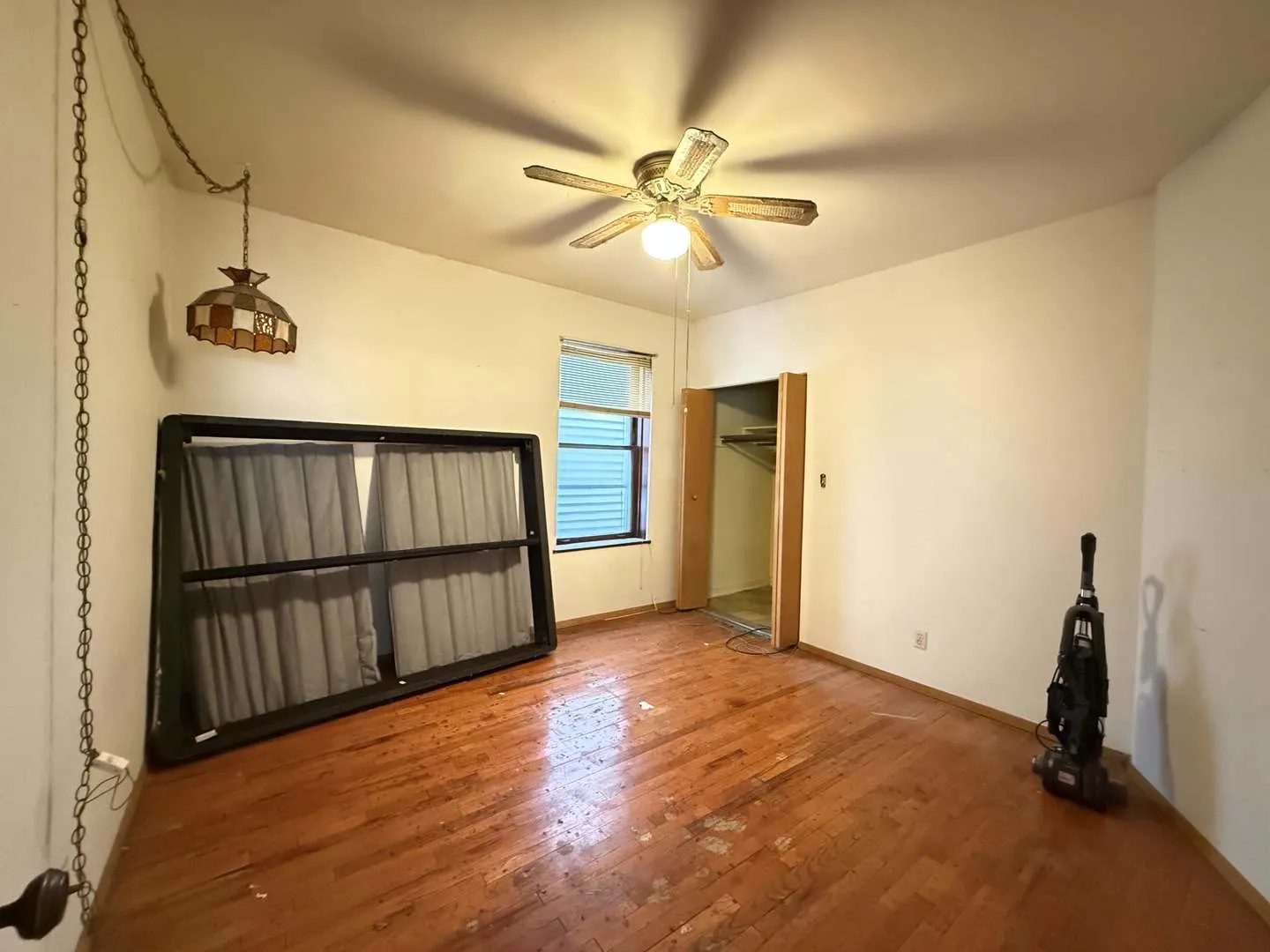 3656 N Central Park Avenue IL