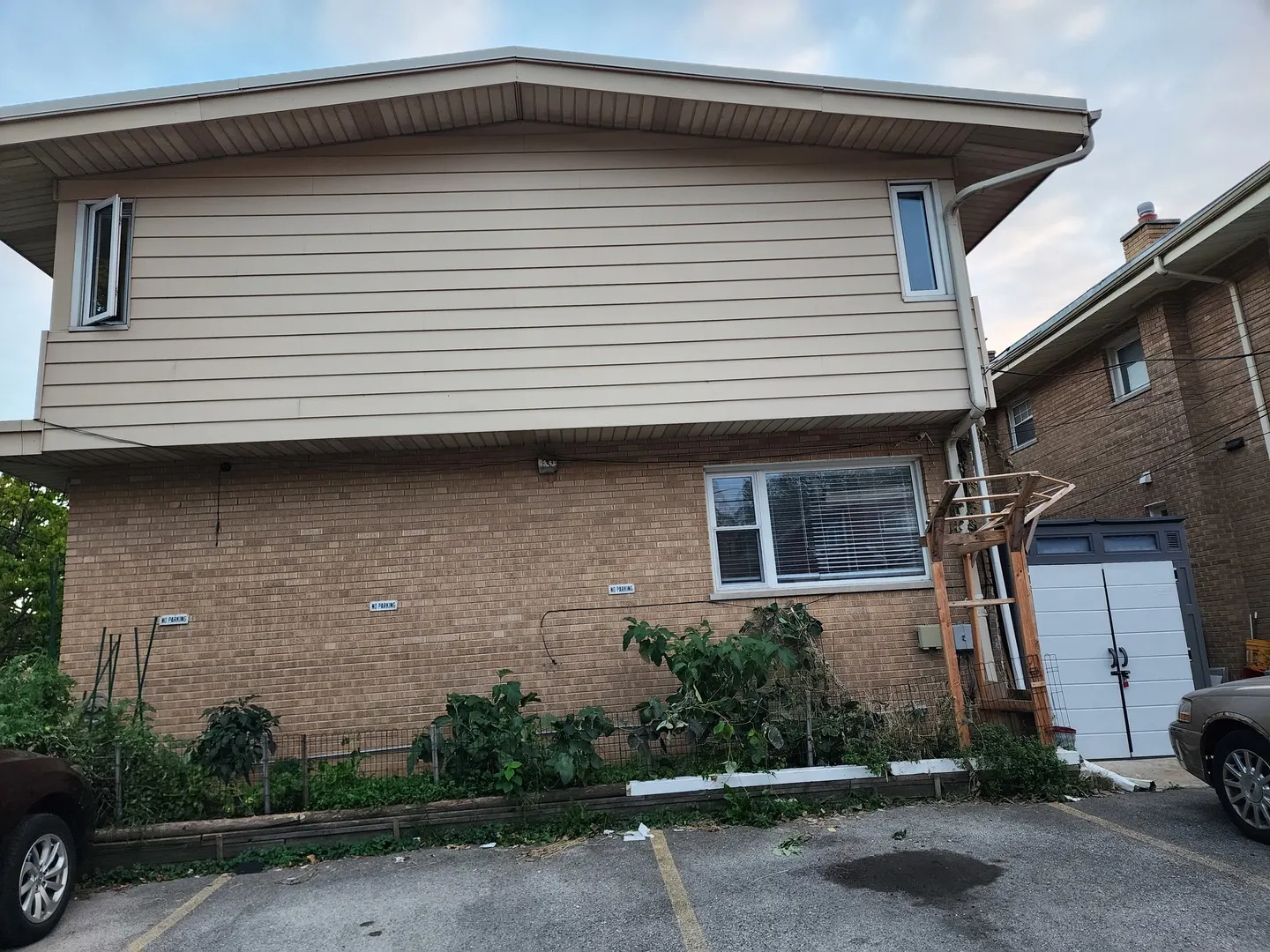 7638 Knox Avenue IL