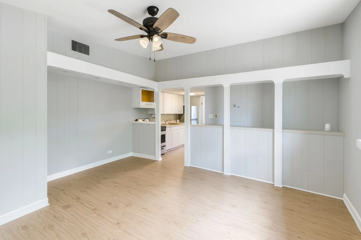 420 W Washington Avenue 420A IL