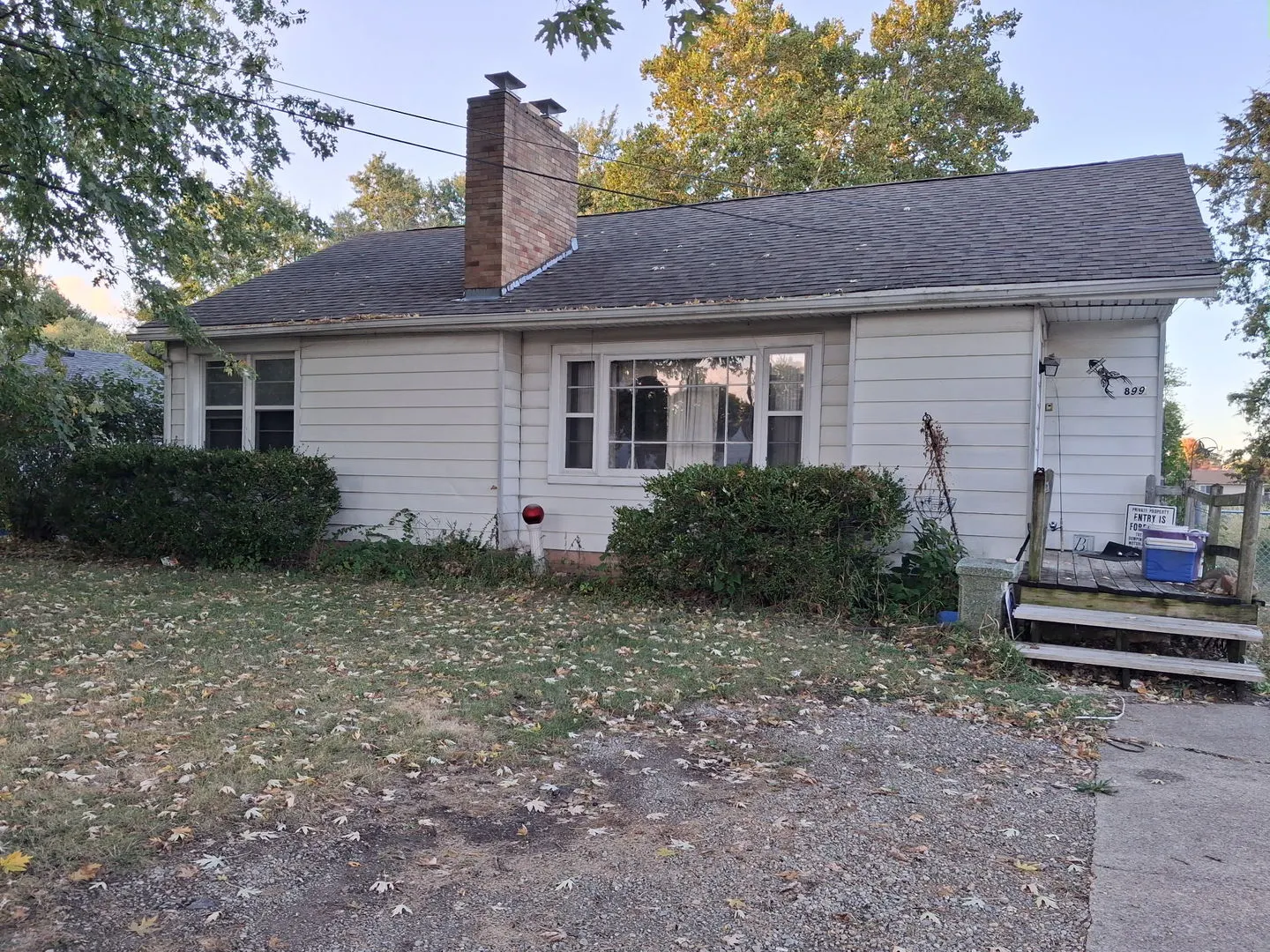 899 Armour Road IL