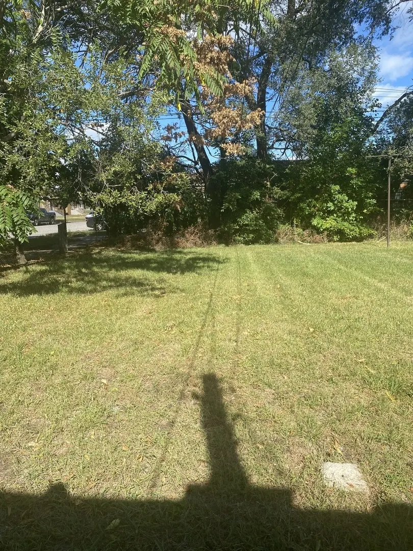 9157 S Marquette Avenue IL