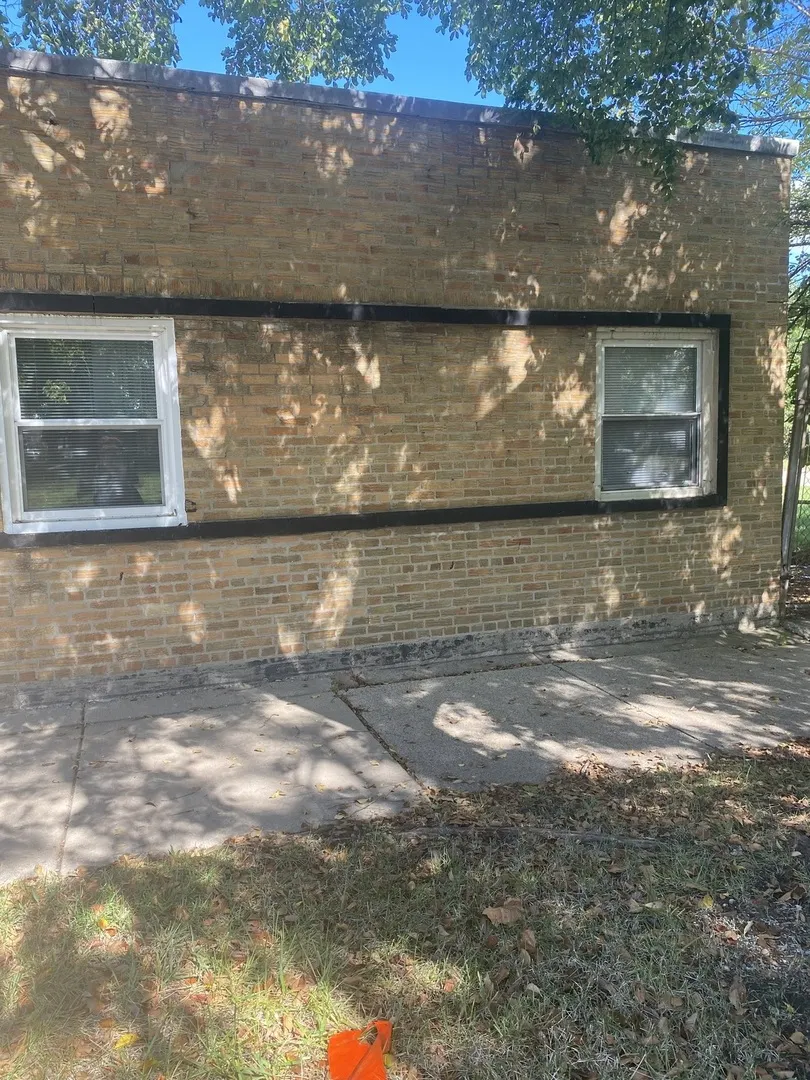 9157 S Marquette Avenue IL