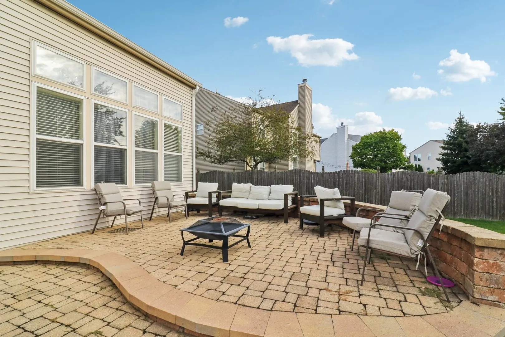 12843 Bradford Lane IL