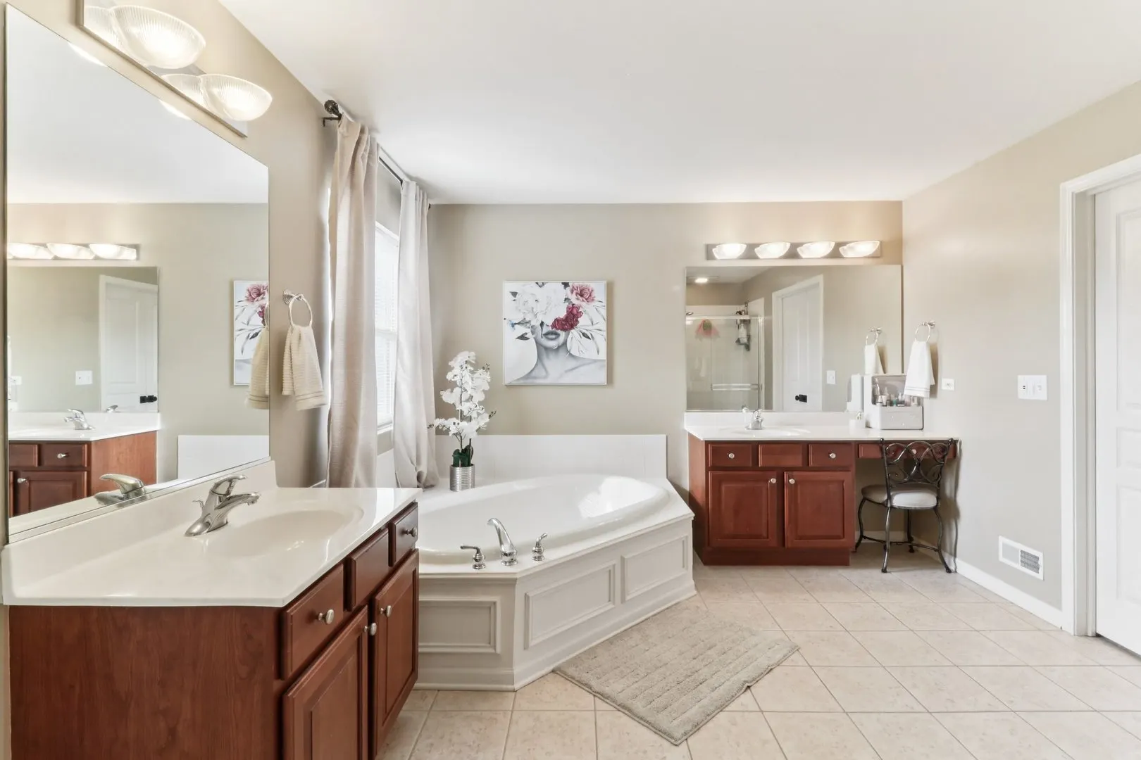 12843 Bradford Lane IL
