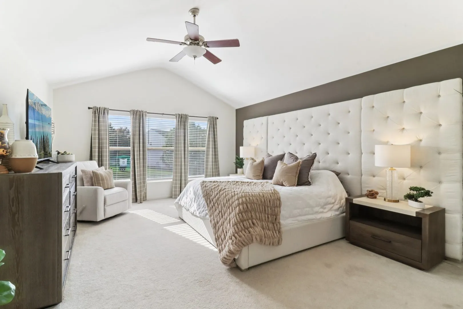 12843 Bradford Lane IL