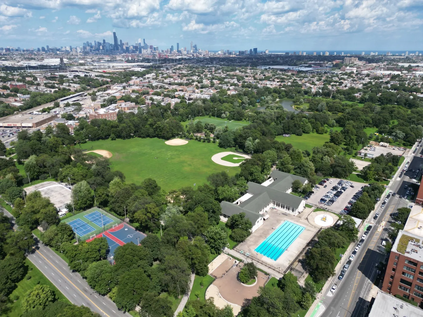 2323 W Pershing Road 104 IL