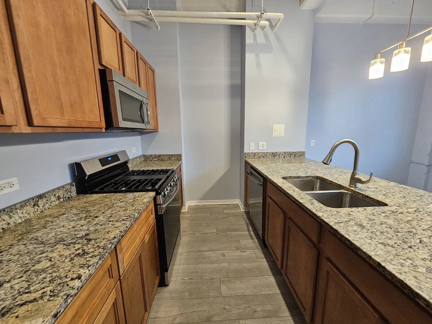 2323 W Pershing Road 104 IL