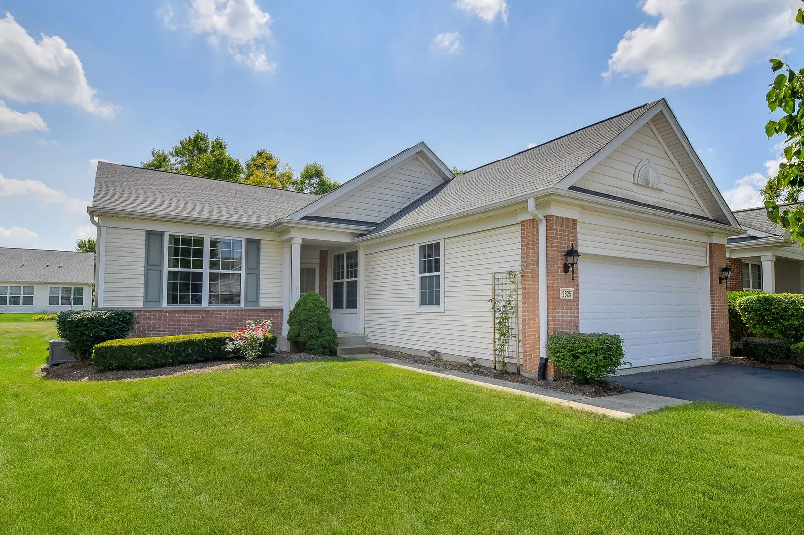 2525 Rolling Drive IL