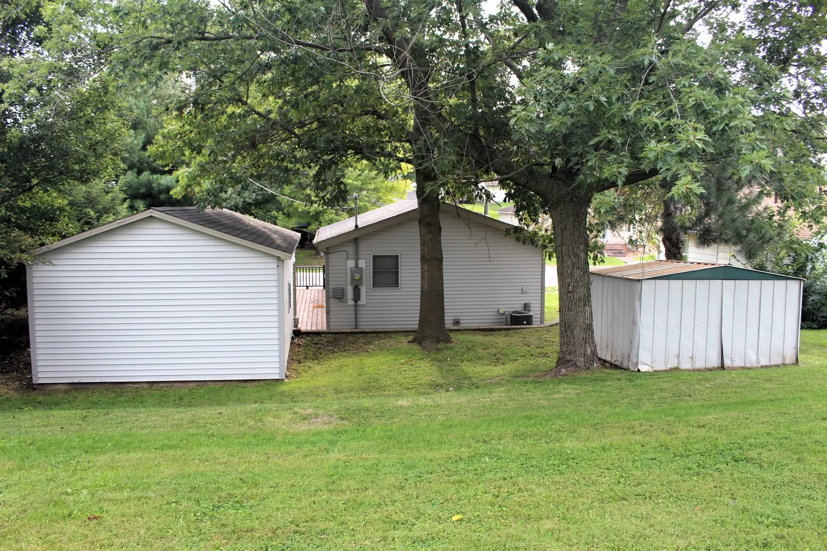 613 S Quincy Street IL