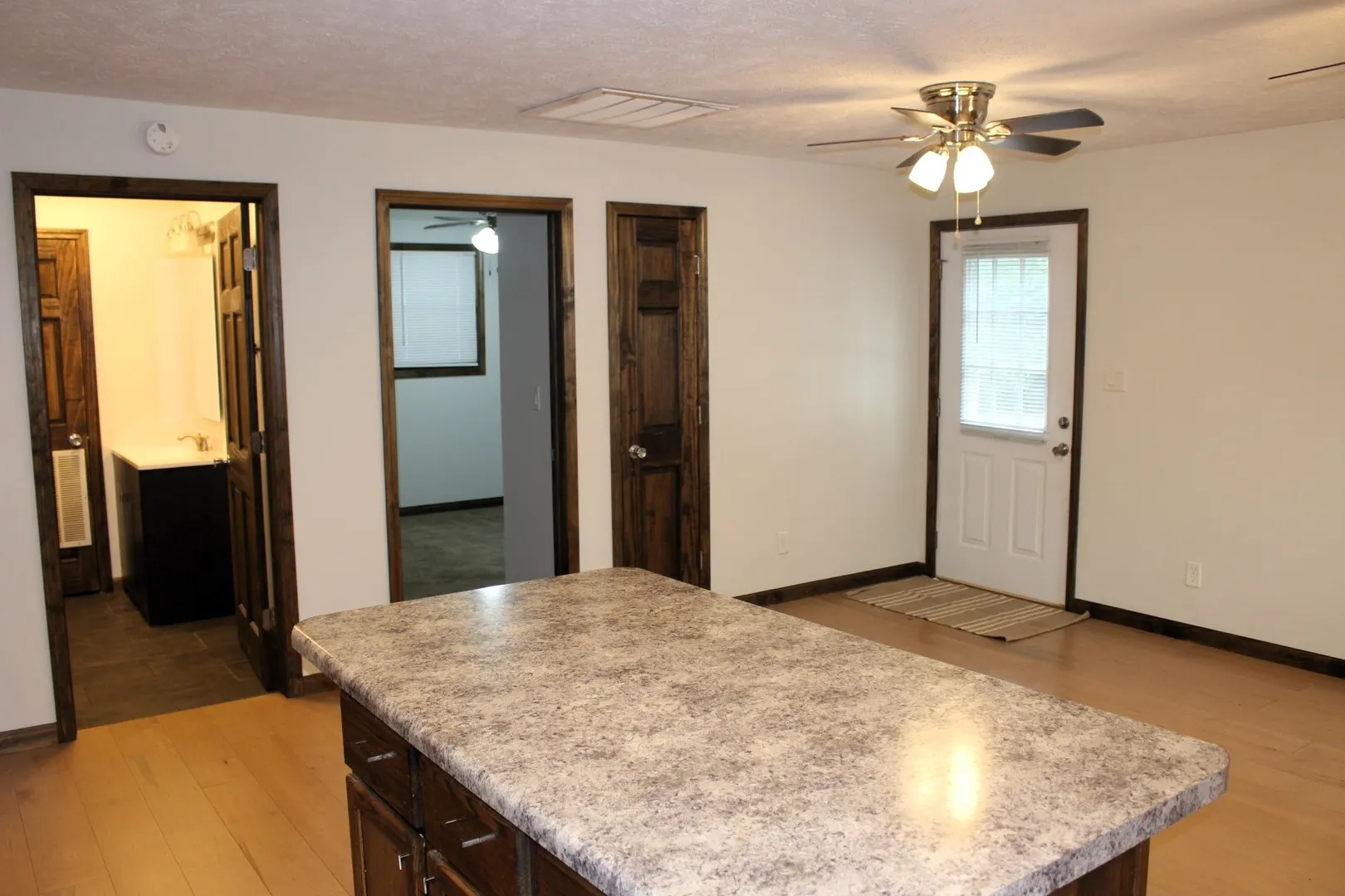 613 S Quincy Street IL
