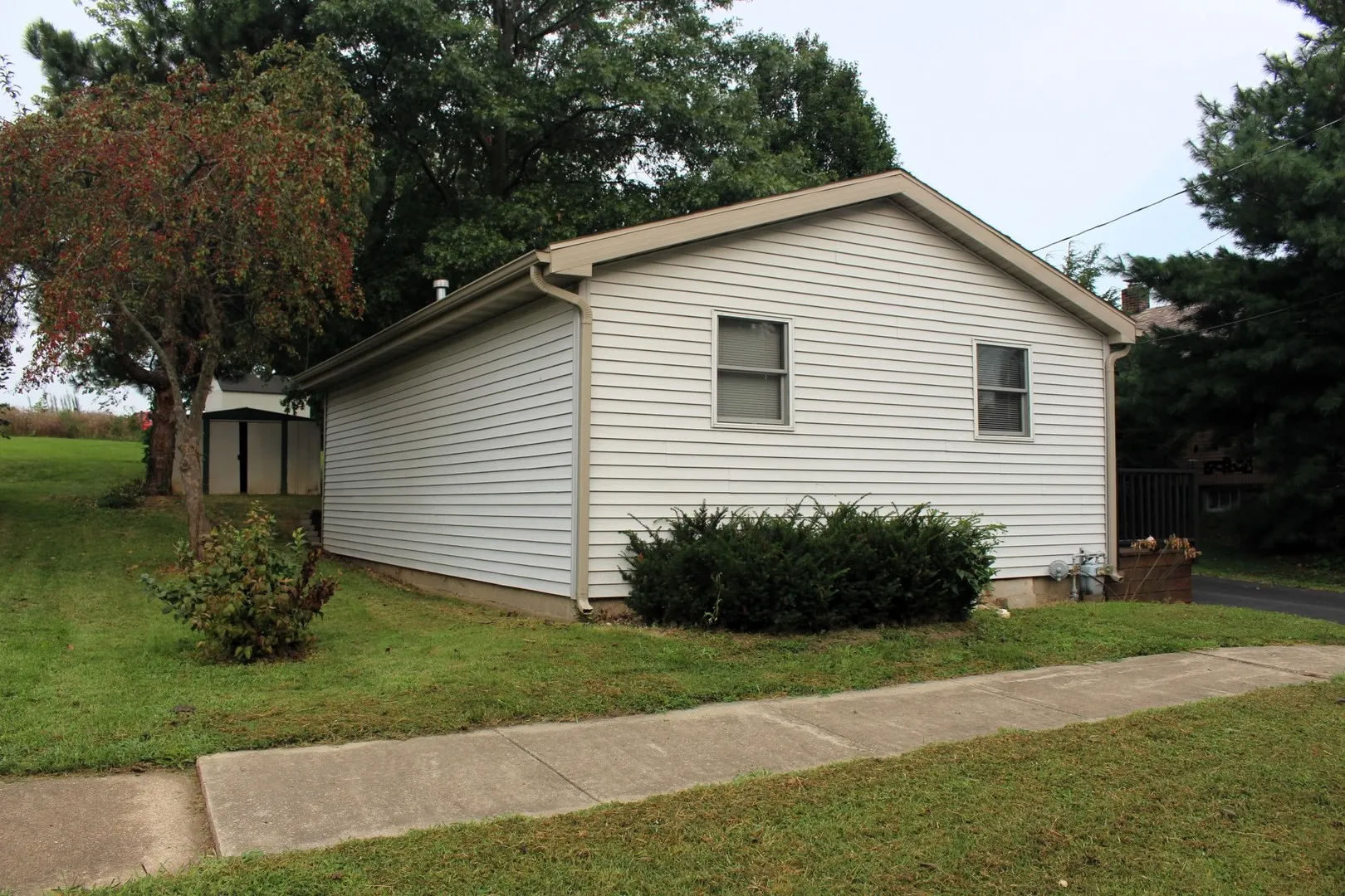 613 S Quincy Street IL