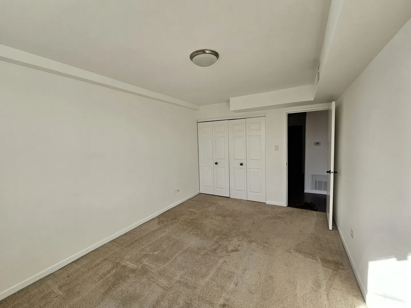 2250 N Lincoln Avenue 210 IL