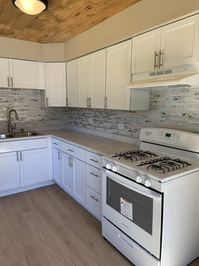 536 Fremont Street IL