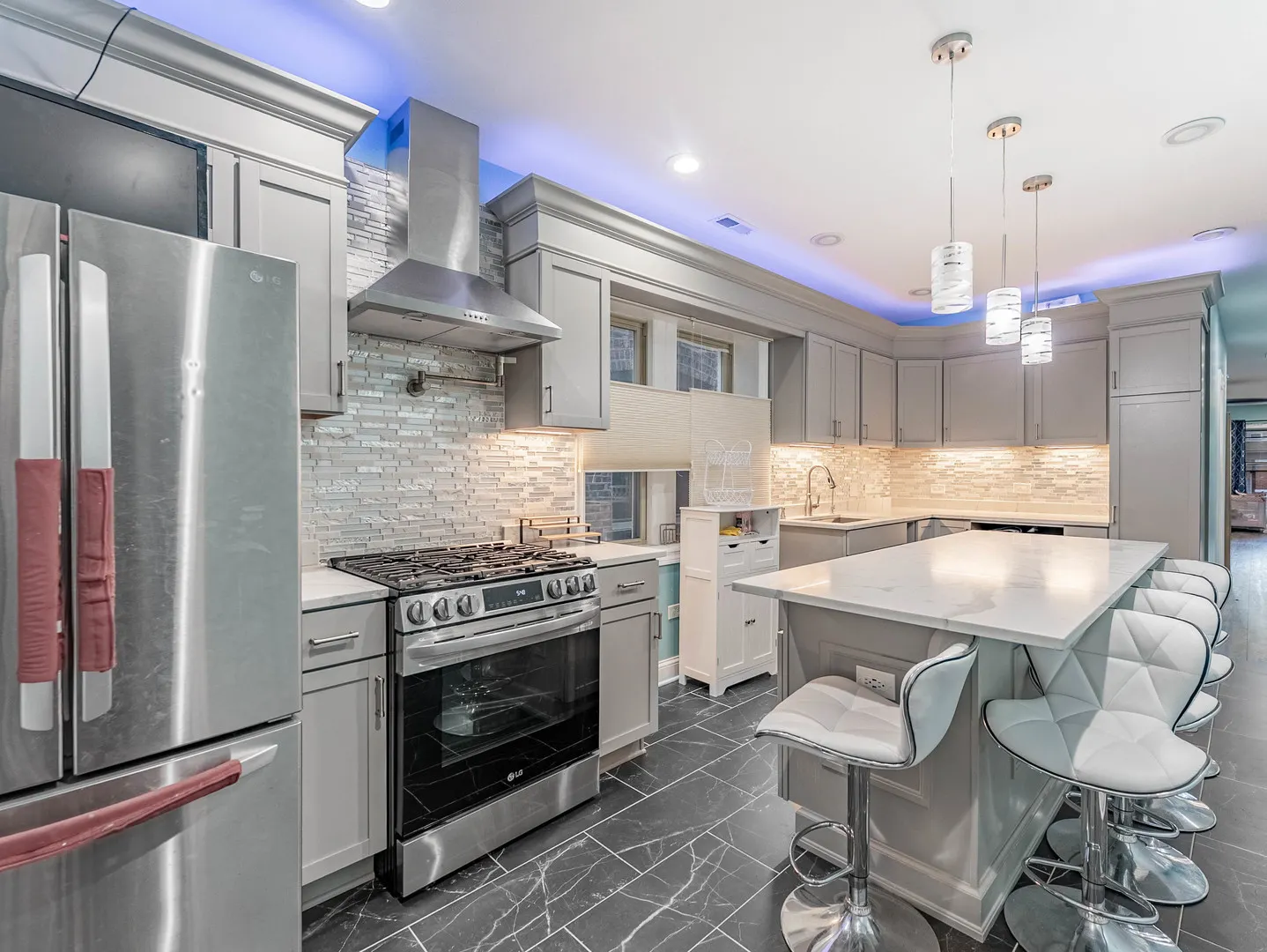 5330 W Drummond Place IL