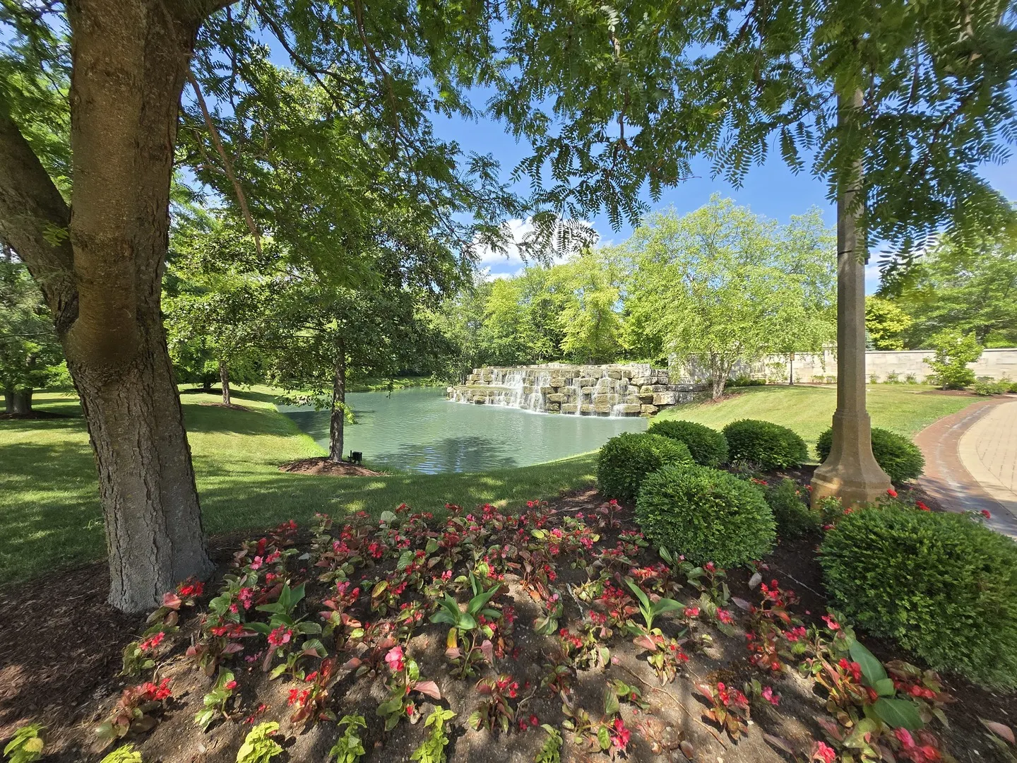 8 Brooke Lane IL