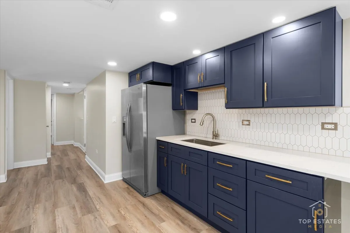 2318 W 35th Place IL