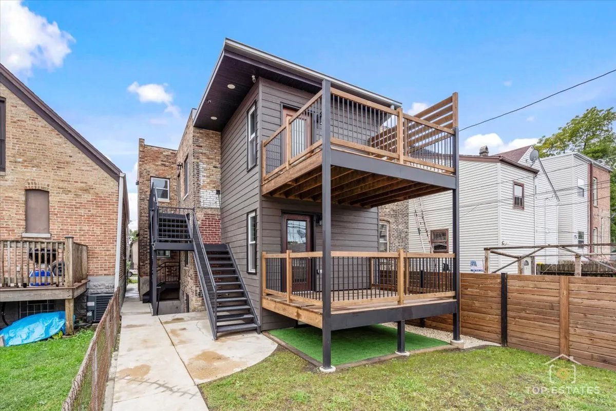 2318 W 35th Place IL