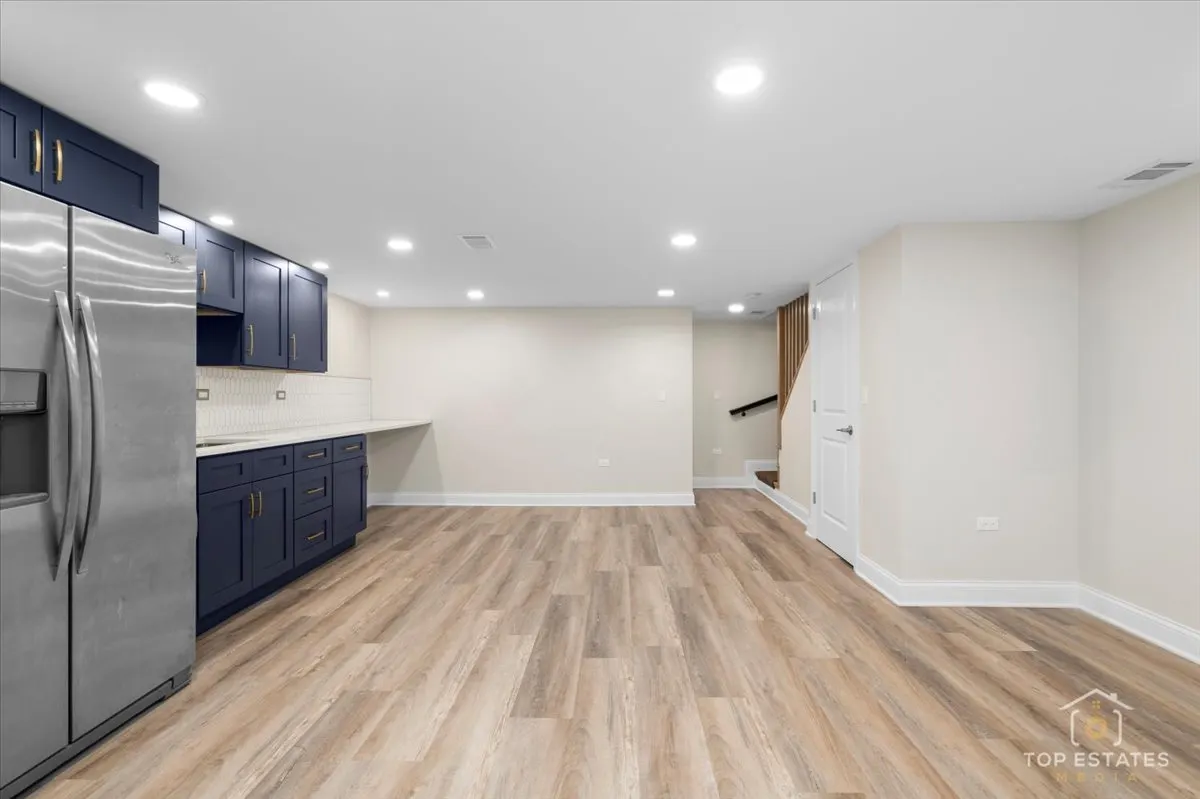 2318 W 35th Place IL