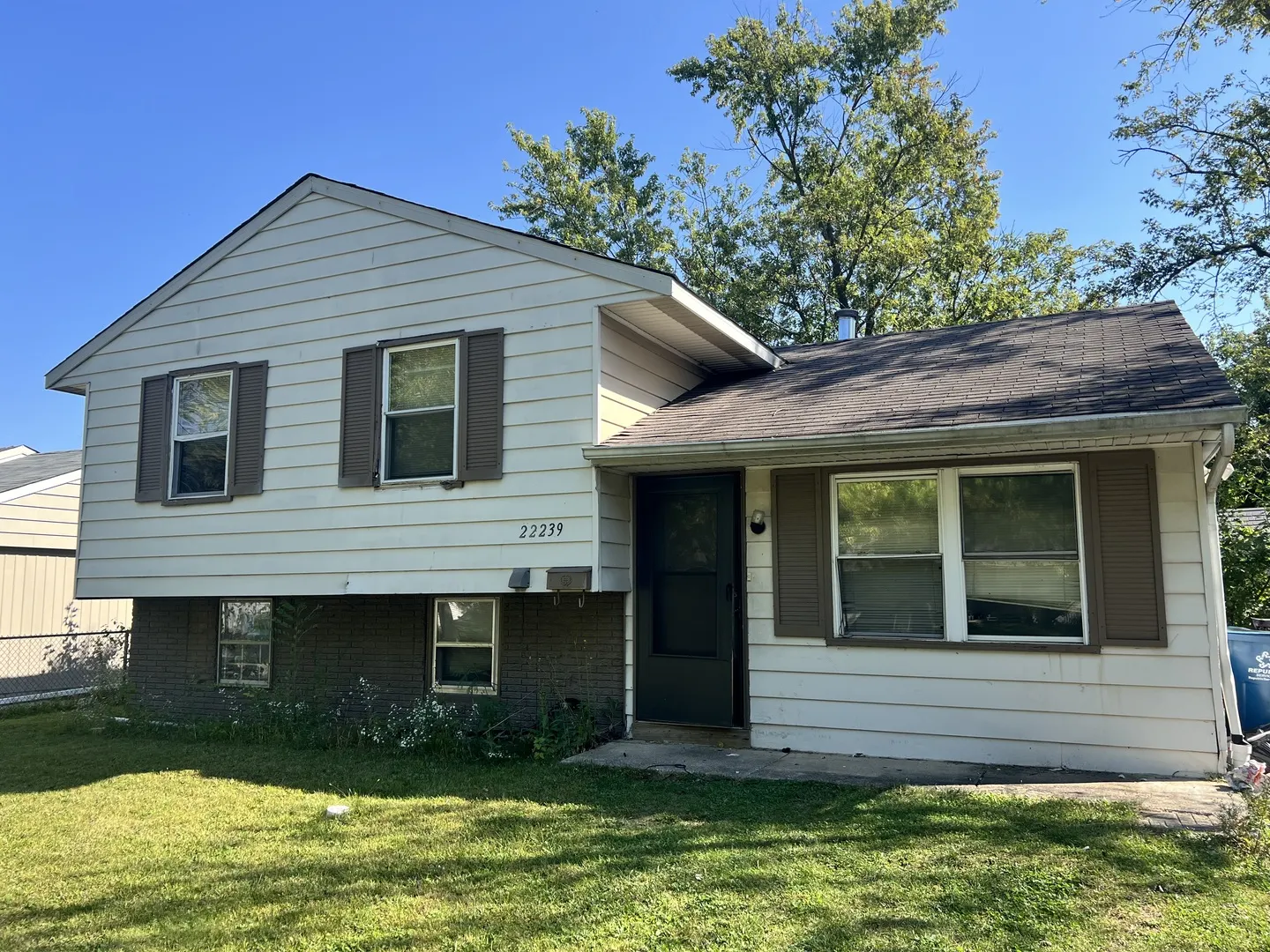 22239 Peach Tree Avenue IL