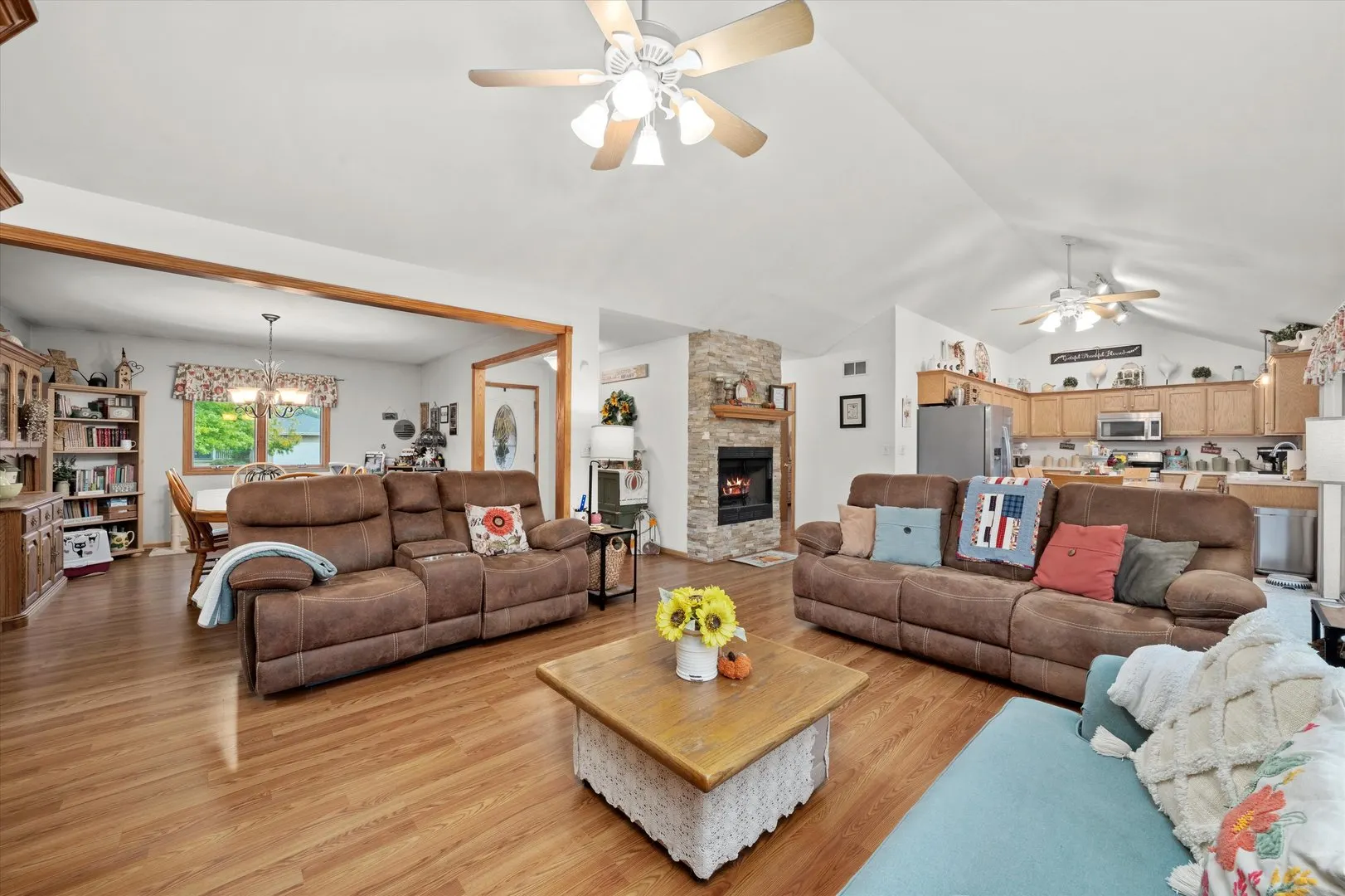 2834 Sharon Drive IL
