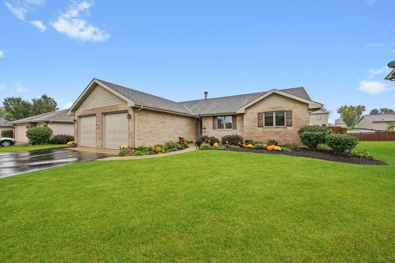 2834 Sharon Drive IL