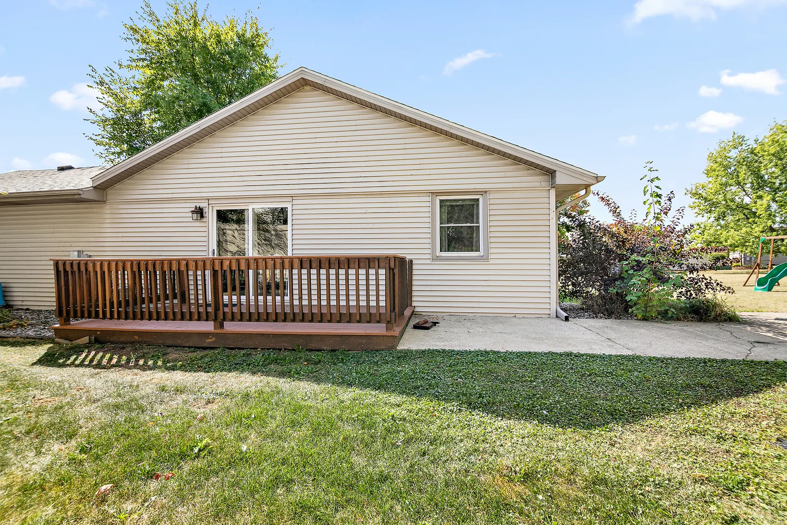 1365 Braemar Court IL